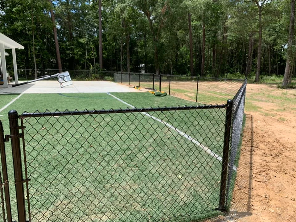 How Does Chain Link Fence Installation Work From Start to Finish? 10 How Does Chain Link Fence Installation Work From Start to Finish?