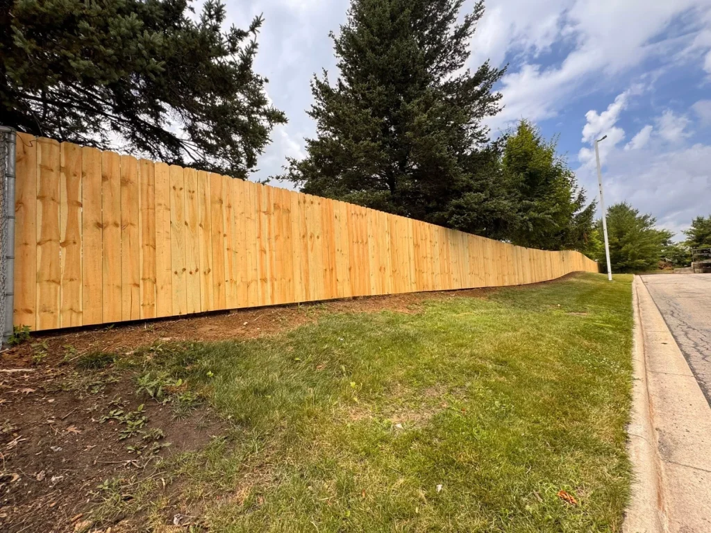 What Questions Should You Ask Before Hiring a Fence Contractor? 6 What Questions Should You Ask Before Hiring a Fence Contractor?